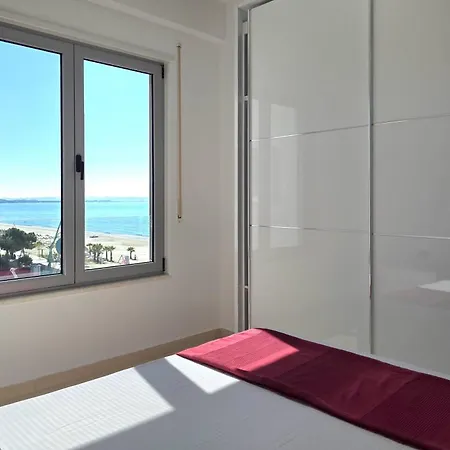 Brisa Del Mar Beachfront 116 - Happy *